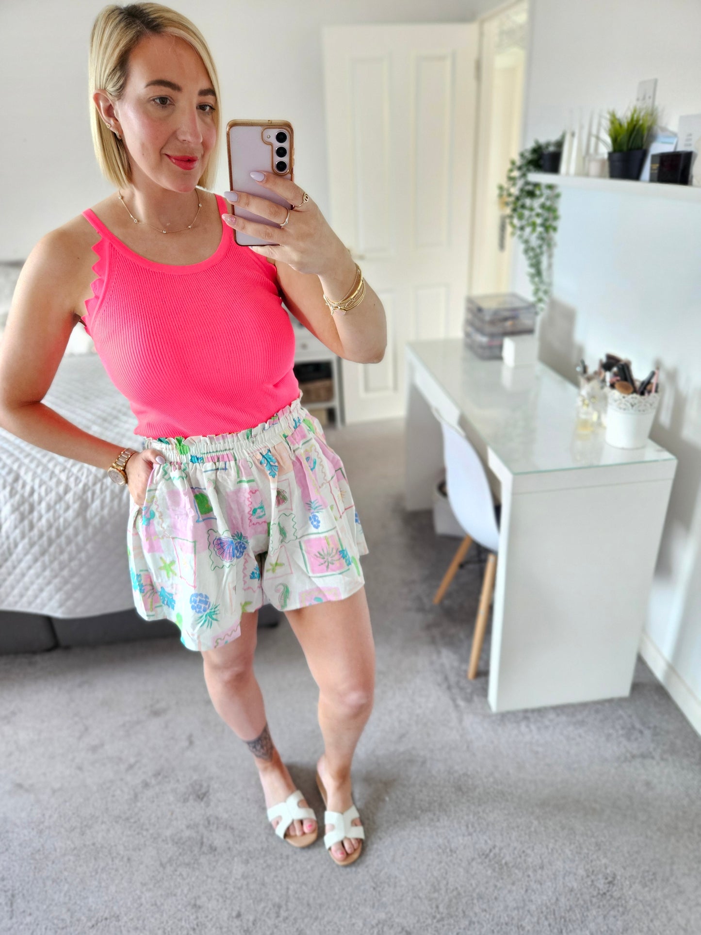 Printed Linen style shorts
