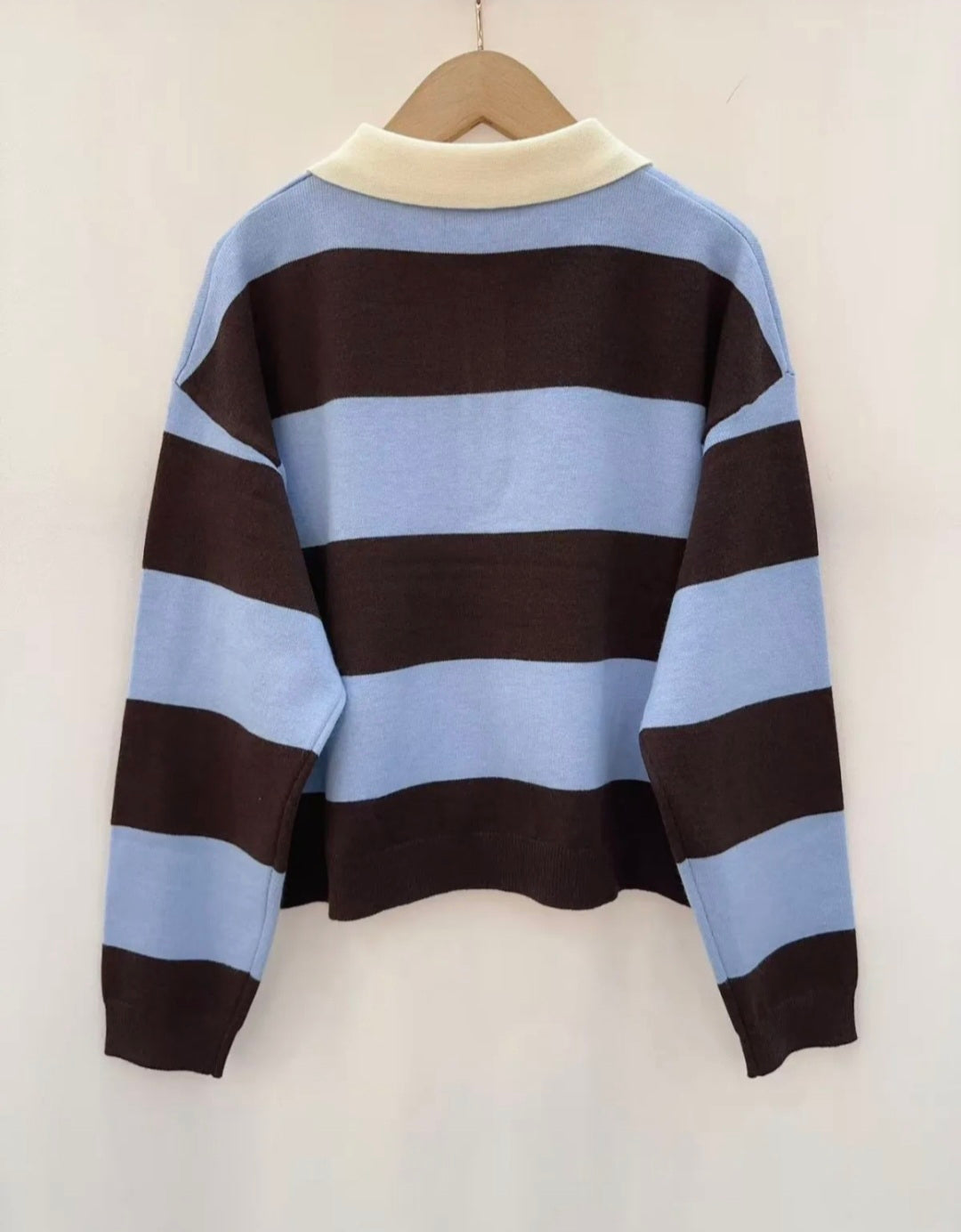 Brown and blue jumper